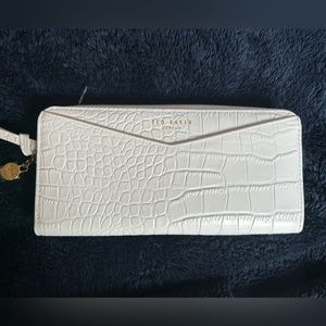 Ted Baker Croc Wallet White